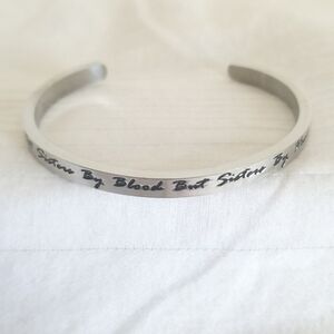 Silver SISTERS Inspirational Bangle Bracelet